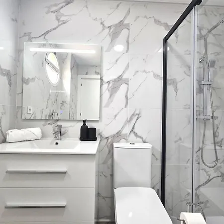 Apartment Lovely In Nueva Andalucia Pass The Keys *